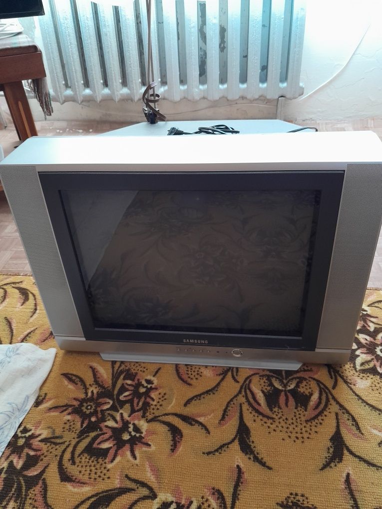Самсунг телевизор