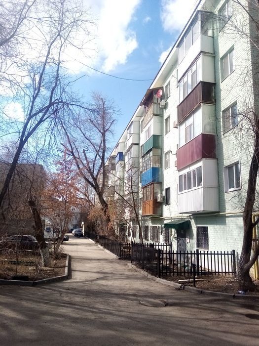 Продам 1 комнатную квартиру 32 кв метра . По улице Шокана Уалиханова