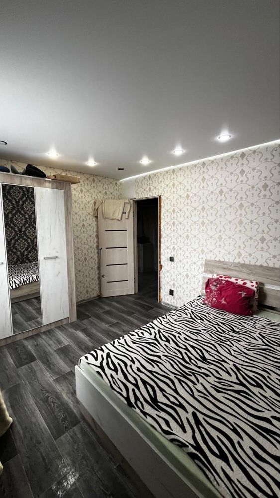 Продам 3х комнотную квартиру