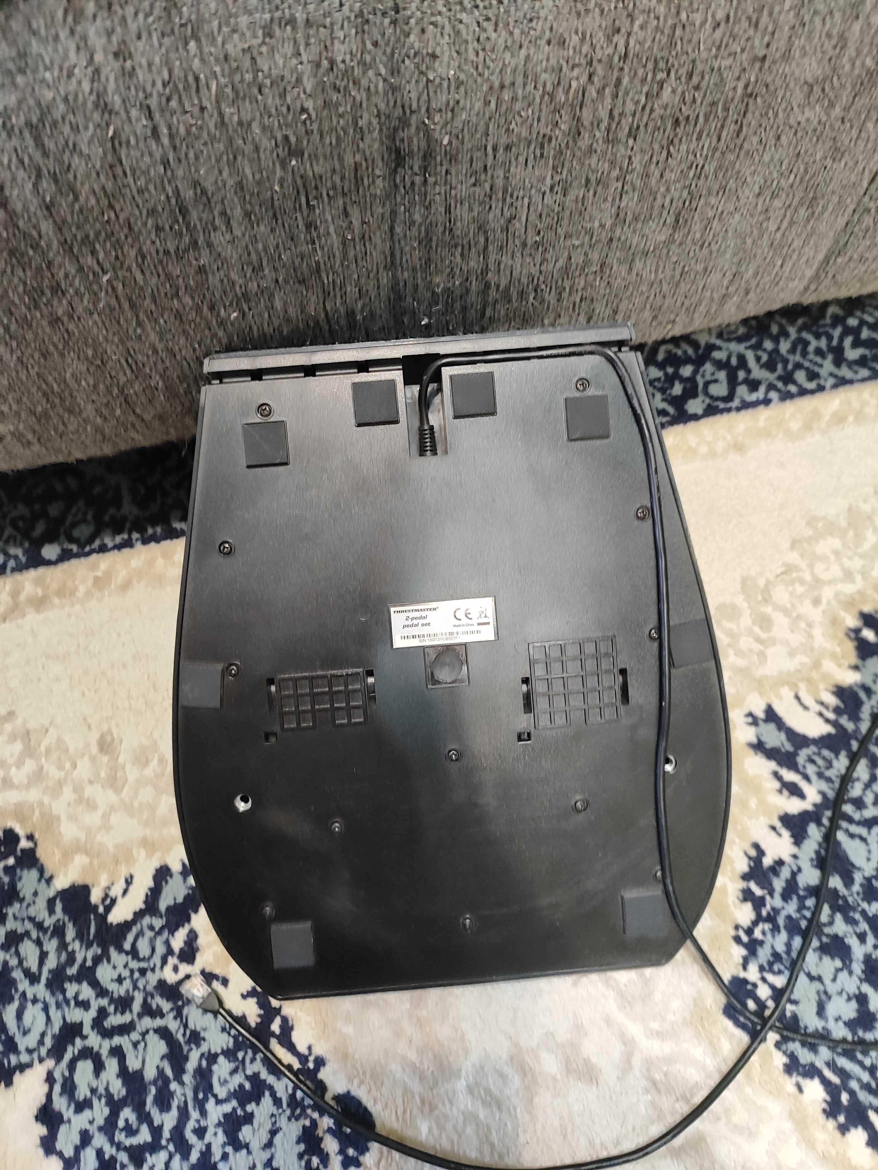 Игровой руль playstation thrustmaster T150