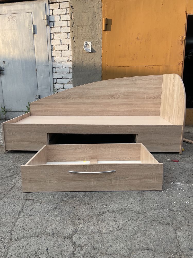 Кровать С матрасом 195x85