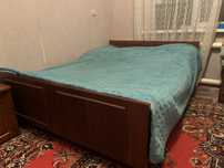 Кровать двухспальный в хорошем состояние размер 200 см 150 см