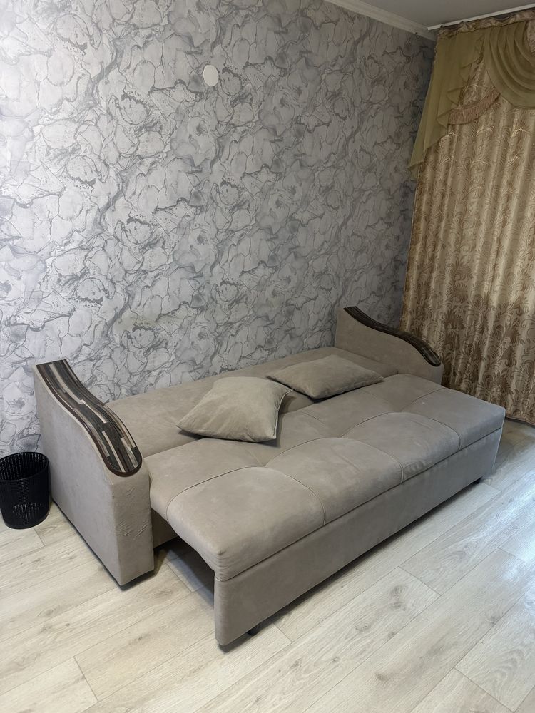 Продам диван, в отличном состояние