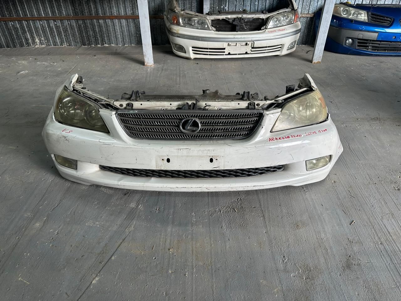 Миниморда Nosecut Lexus IS200 Altezza xe10