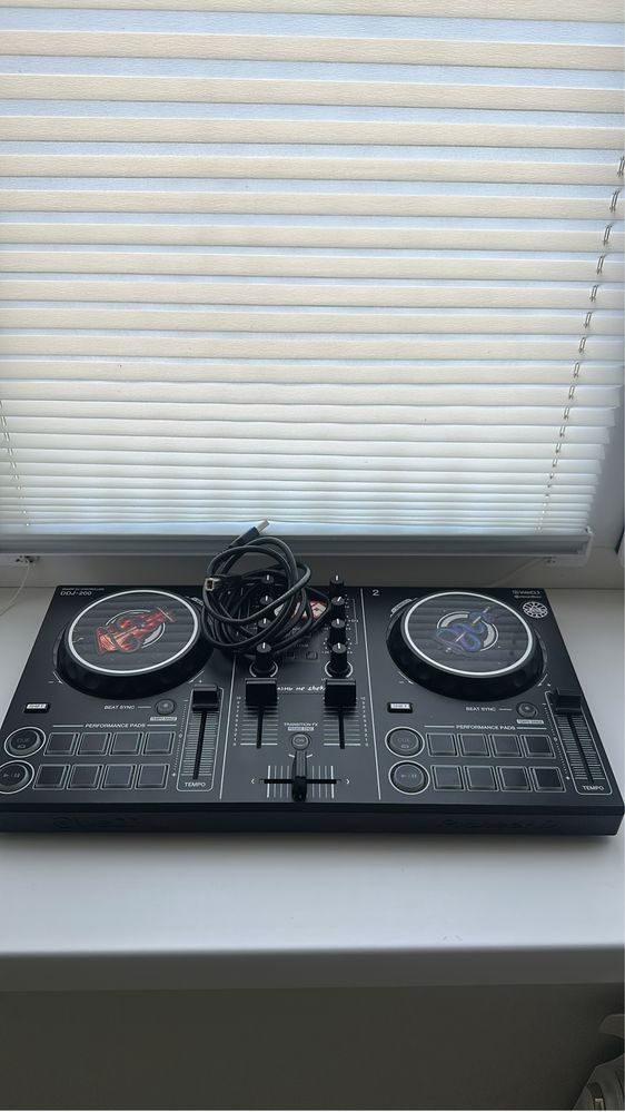 DDJ-200 контроллер 10/10