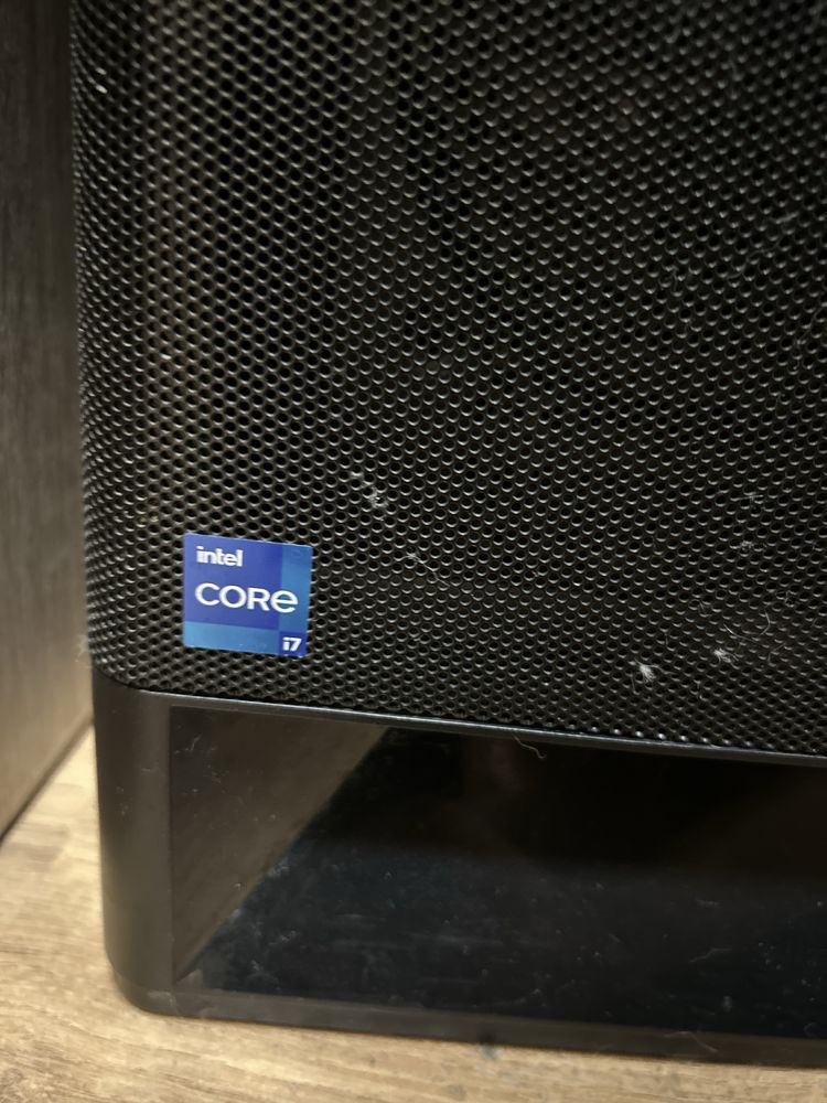 Компьютер в комплекте intel i 7 lenovo, legion