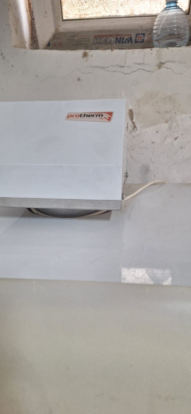 Продаётся напольный газовый котел PROTHERM МЕДВЕДЬ 40 KLZ