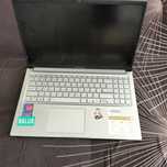 Продам asus vivobook