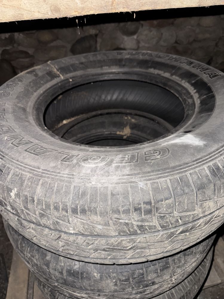 Продам летнию резину   Yokohama 265/70/16
