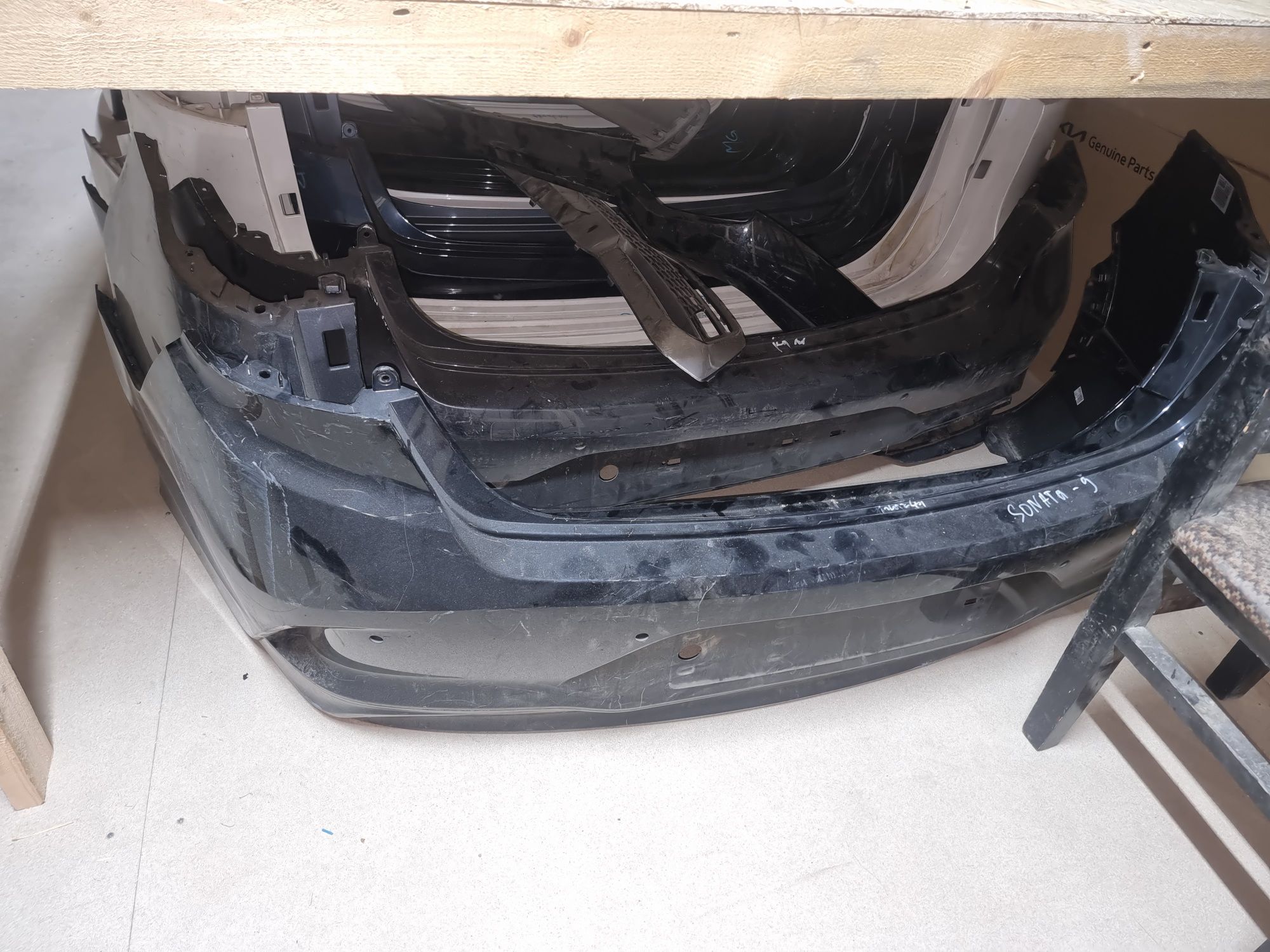 Запчасти по кузову на Hyundai и Kia