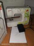 Продам швейную машинку Janome