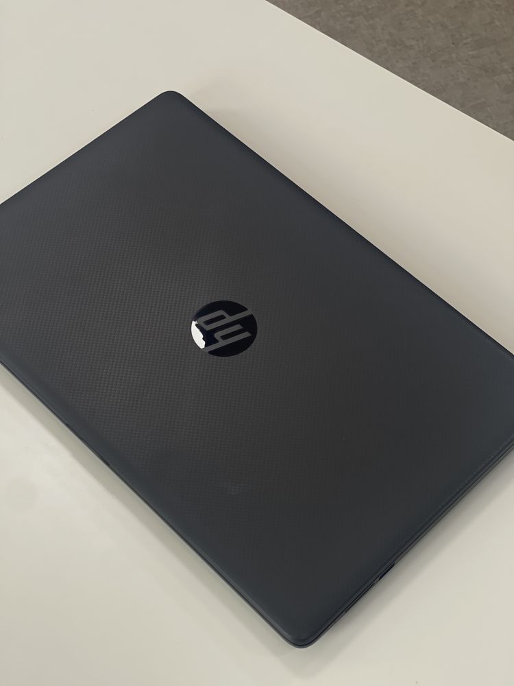Продается ноутбук HP 255 G7