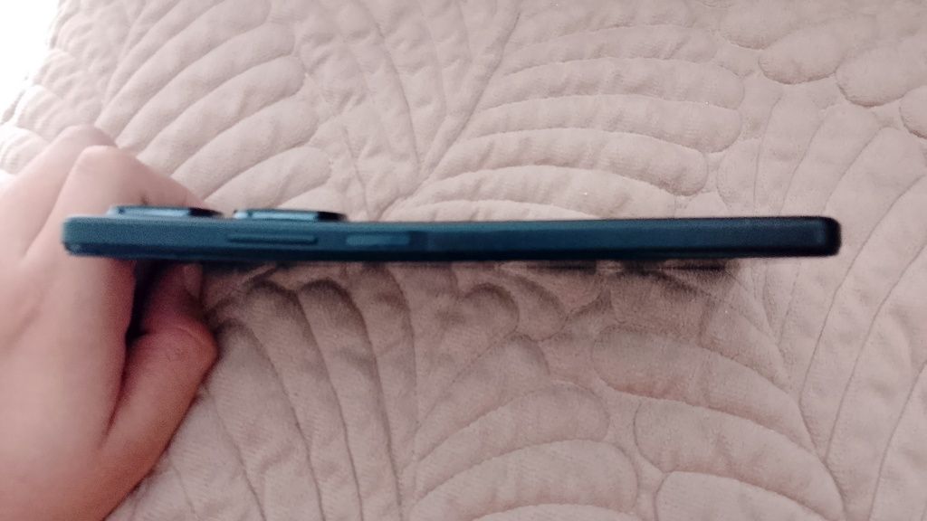 Honor x7b      .