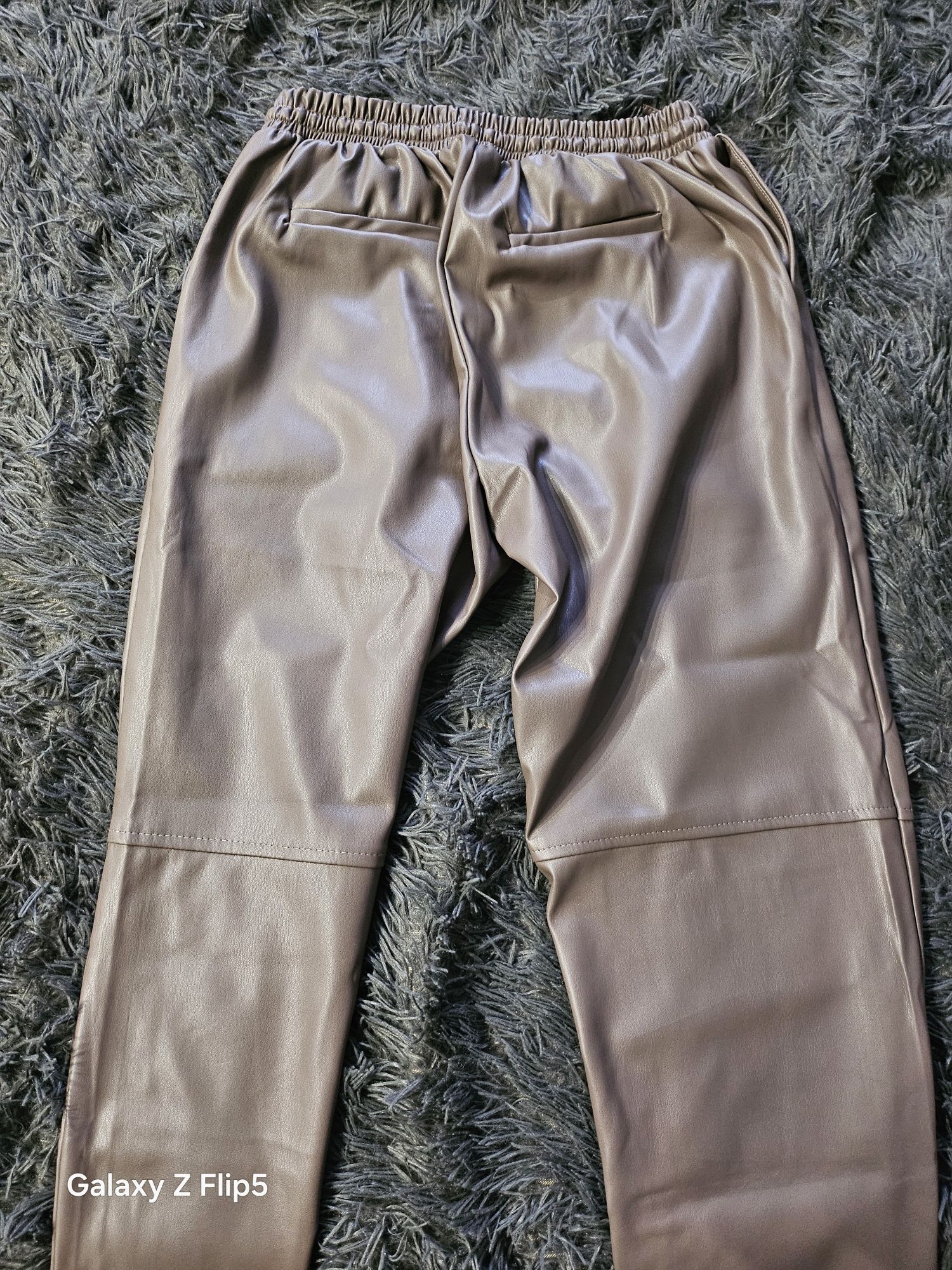 Брюки кожаные ,Турция, новые, р. 44-46
