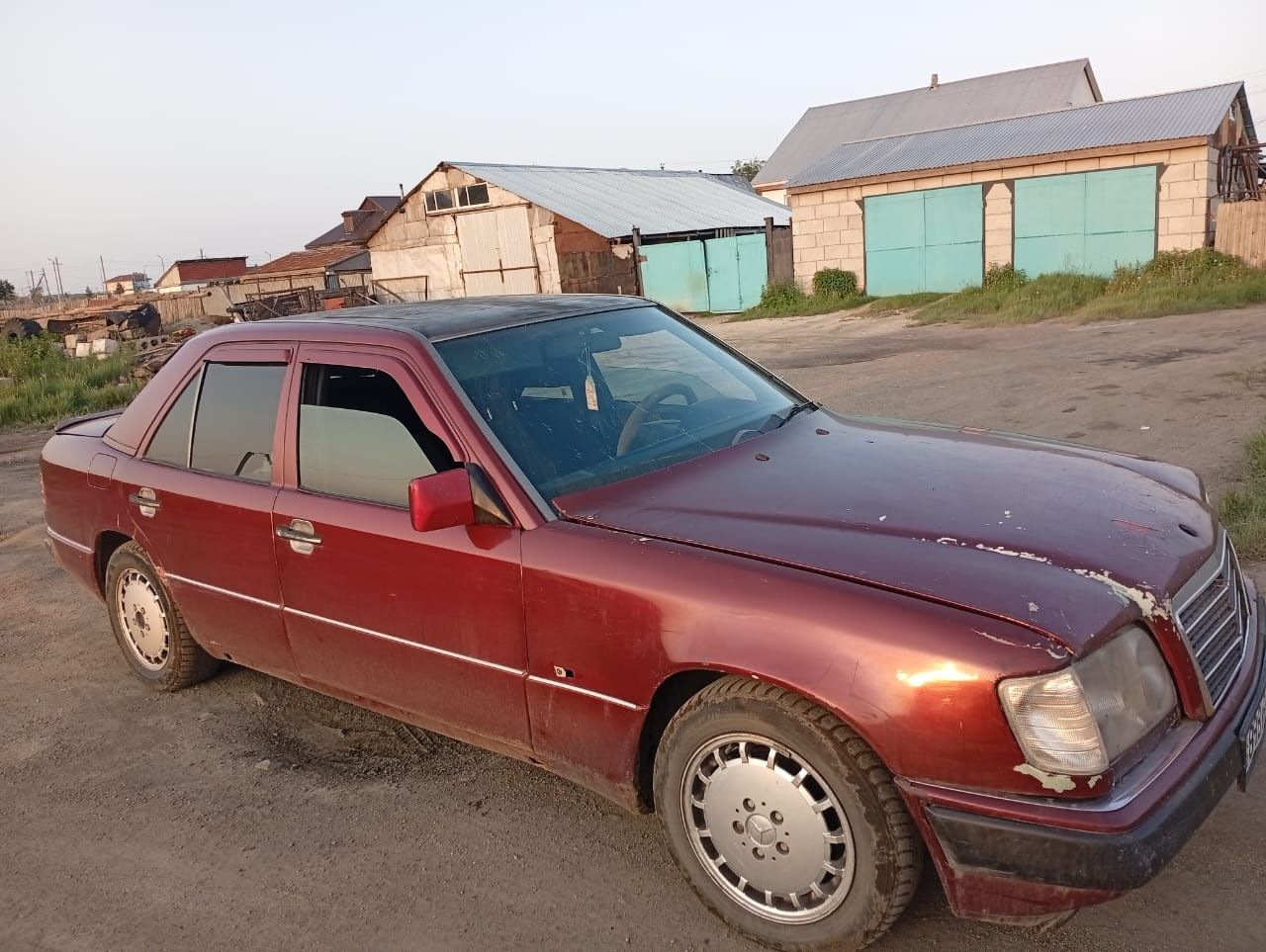 Продам Mersedes E220