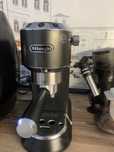 Продам кофеварку Delonghi