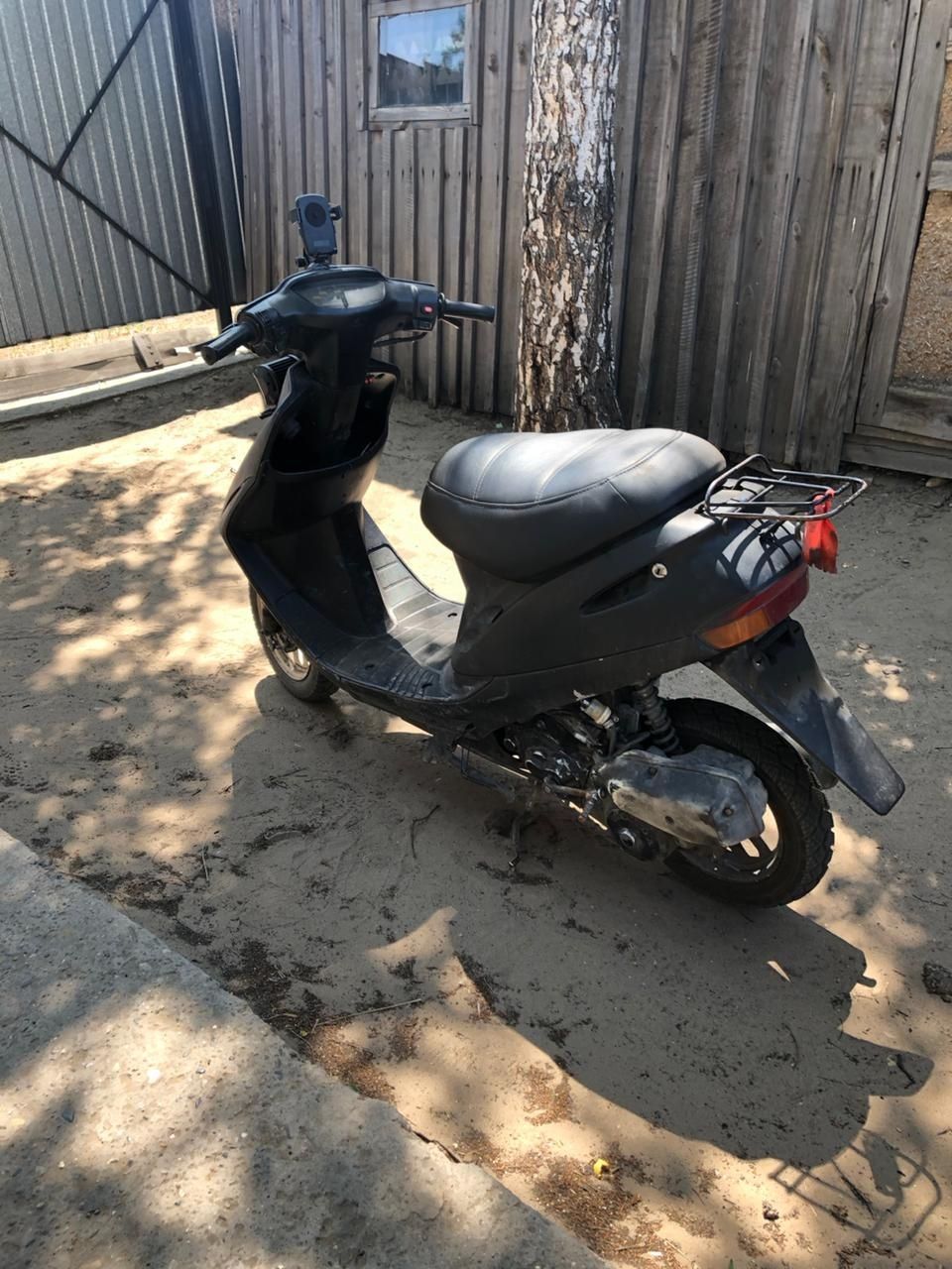 Продам Хонду Дио 27