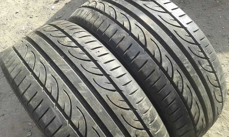 Шины 215/40 R16 - "Hankook Ventus V12 Evo2" (Венгрия), летние.