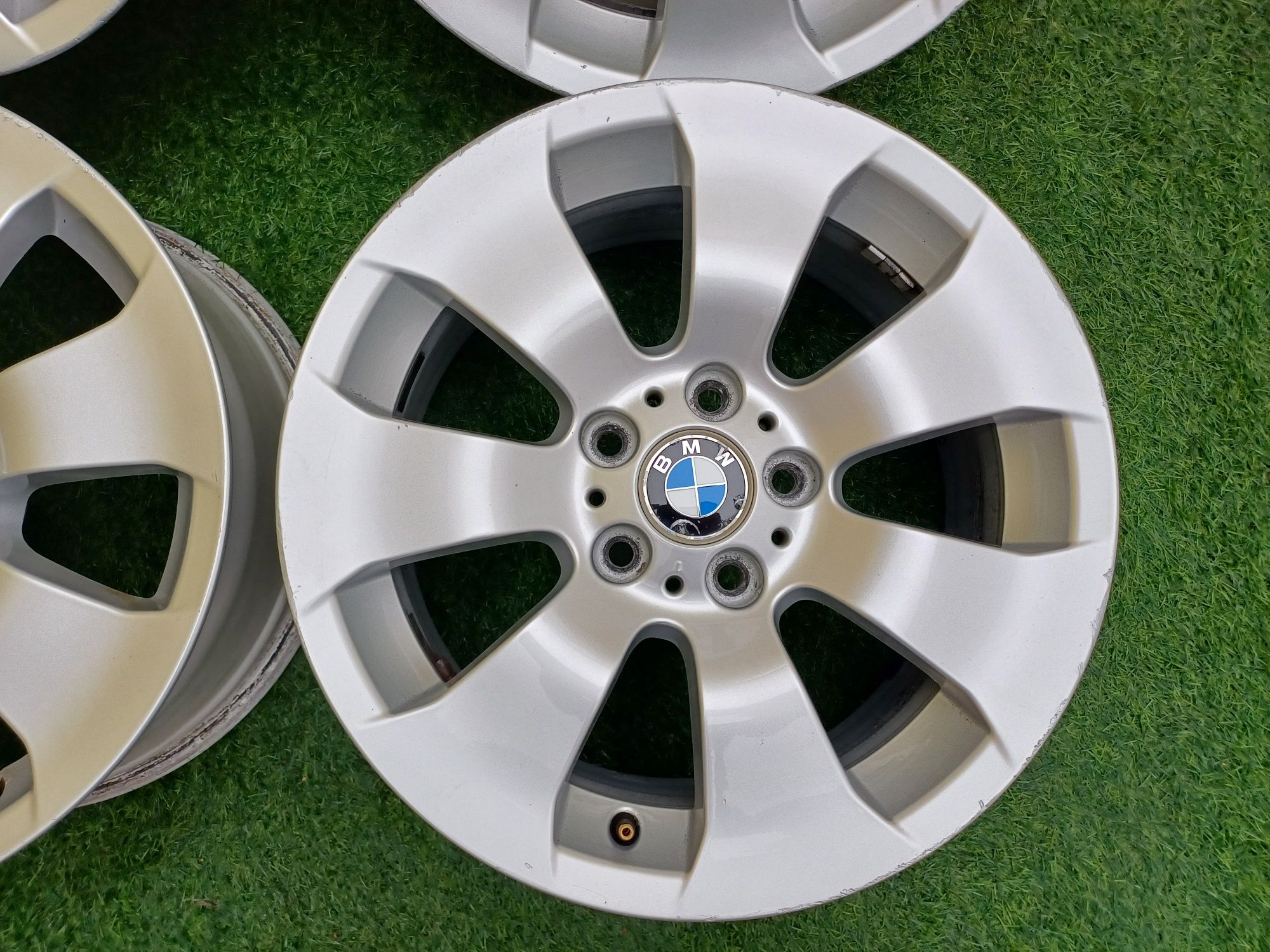 Диски R17 5x120 на BMW.