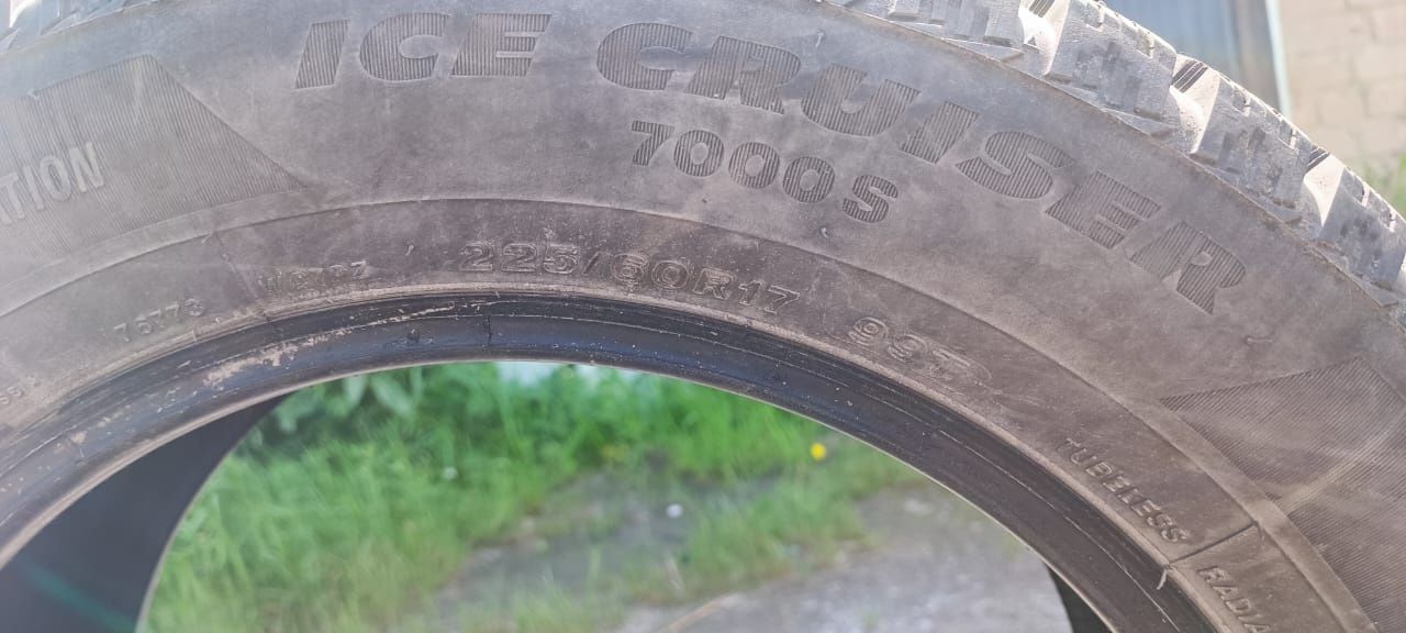 Bridgestone ice cruiser 7000S