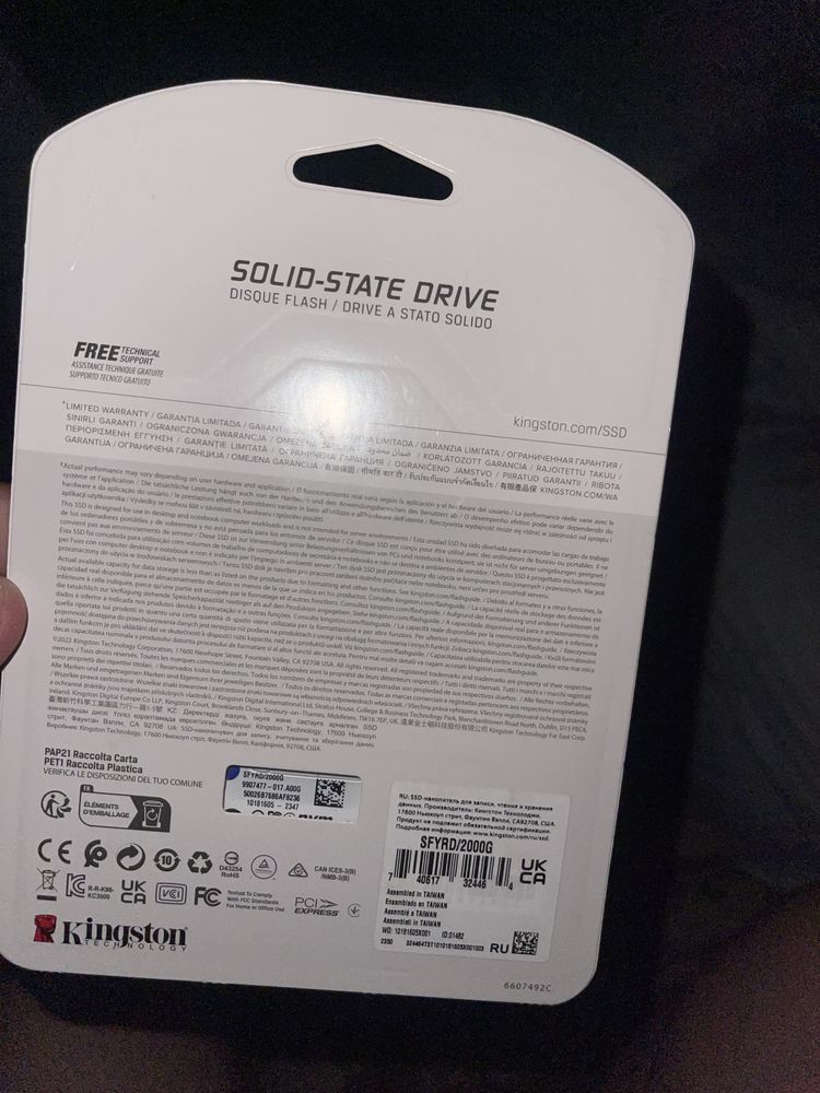 Продам ssd m2 kingston furi 2t