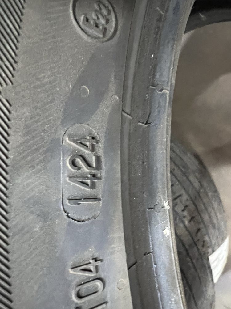 Продам летние шины 215/55R17 состояние новые