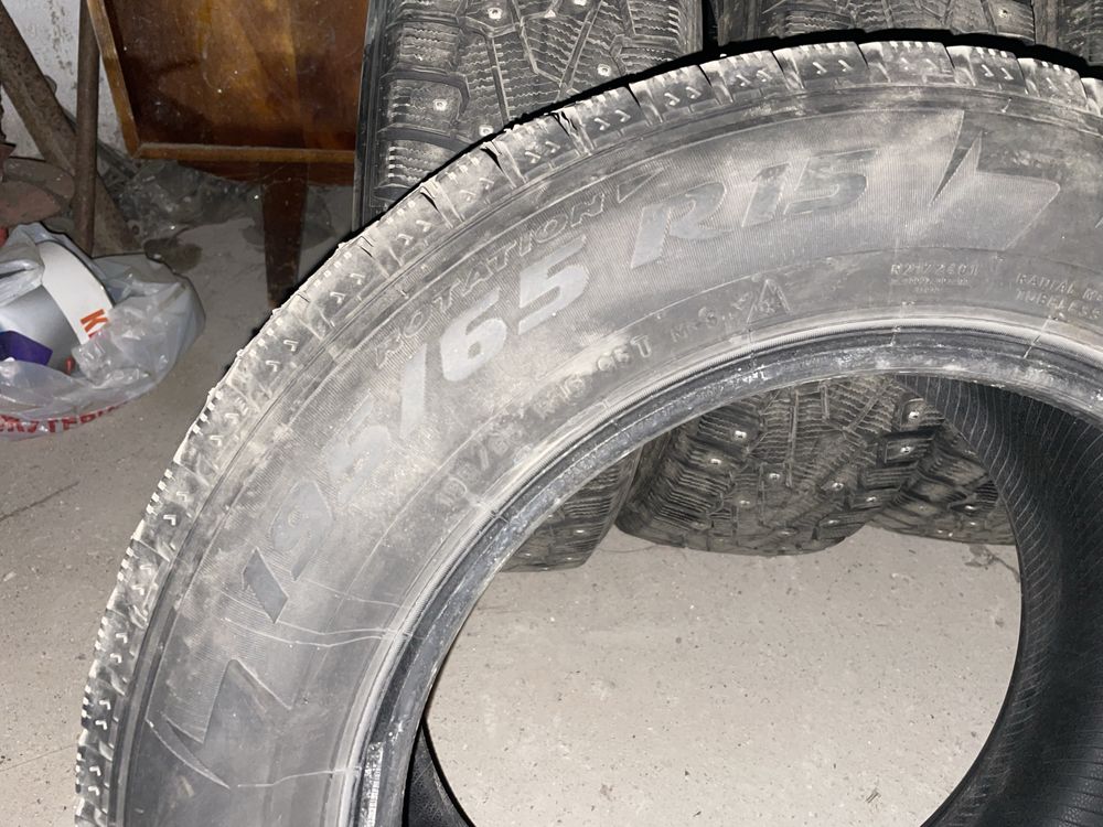 Зимняя шина Pirelli 195/65R15