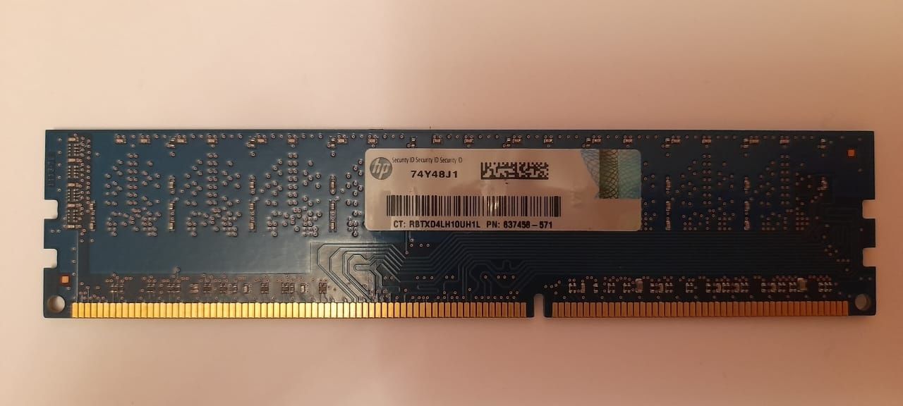 Продам ОЗУ. 2-Плашки. DDR-3./ 2-GB. Оперативная память.