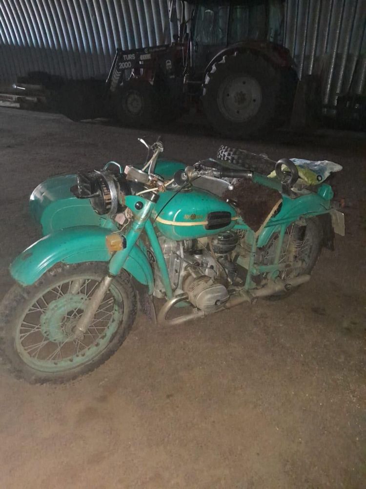 Продам мотоцикл урал
