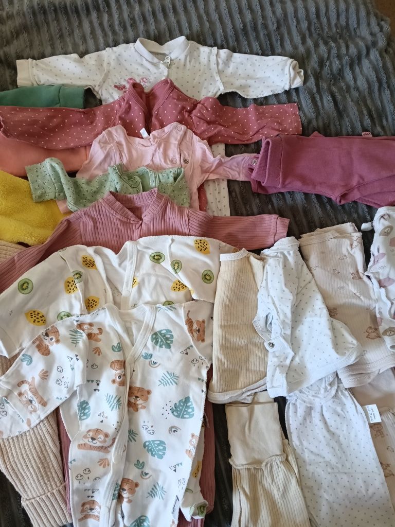 Продам вещи на девочку 0+