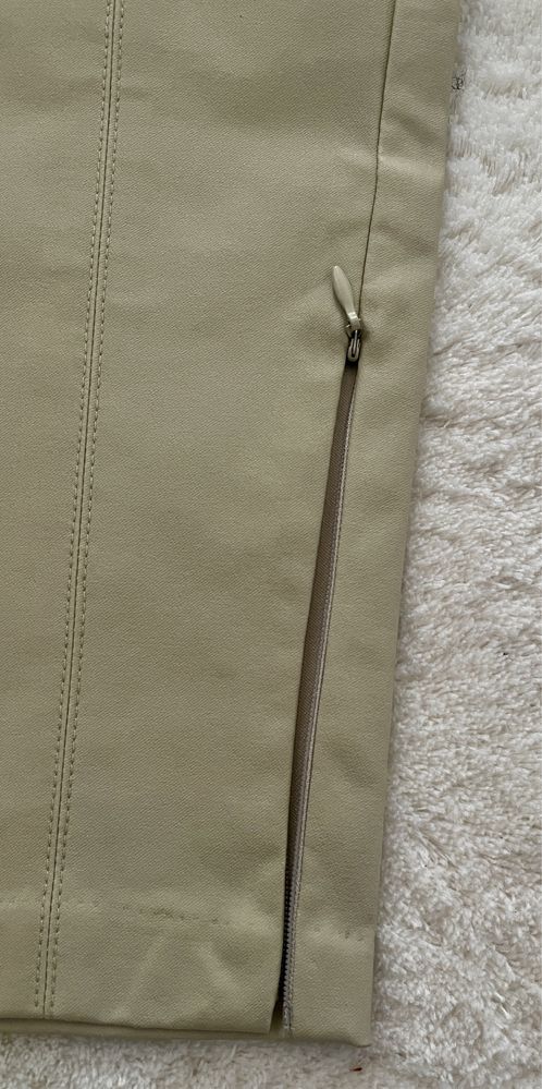Продам брюки Zara новые!!!