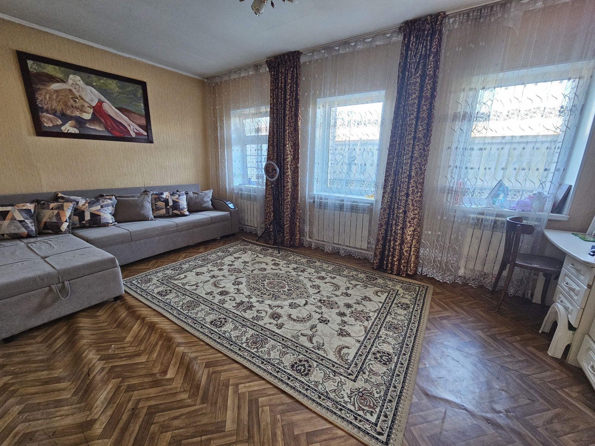 Продам дом  район МДС с центральным отоплением