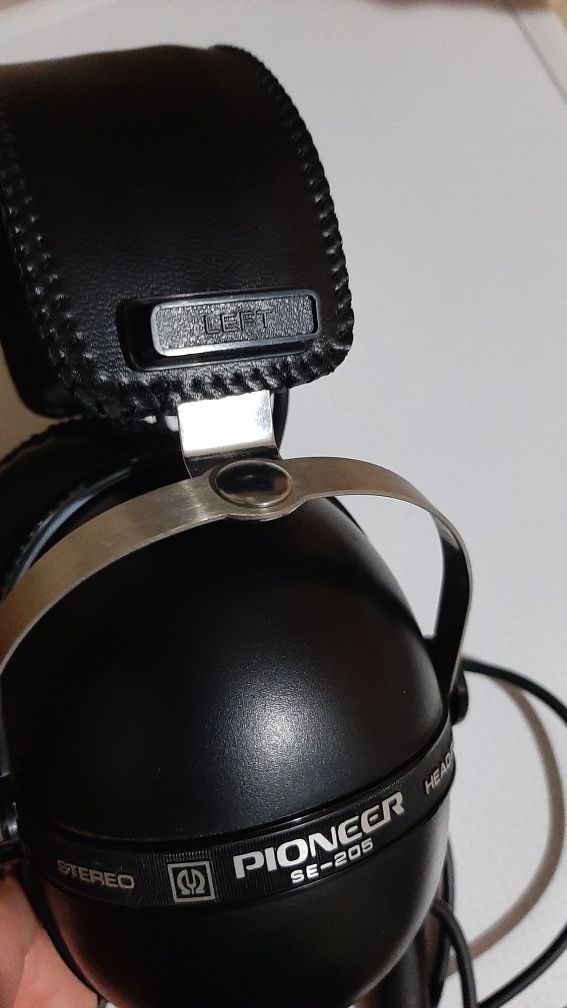 Продам стерео наушники Pioneer. Япония. Оригинал