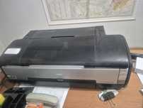 Продаются цветной принтер epson 1410 бу