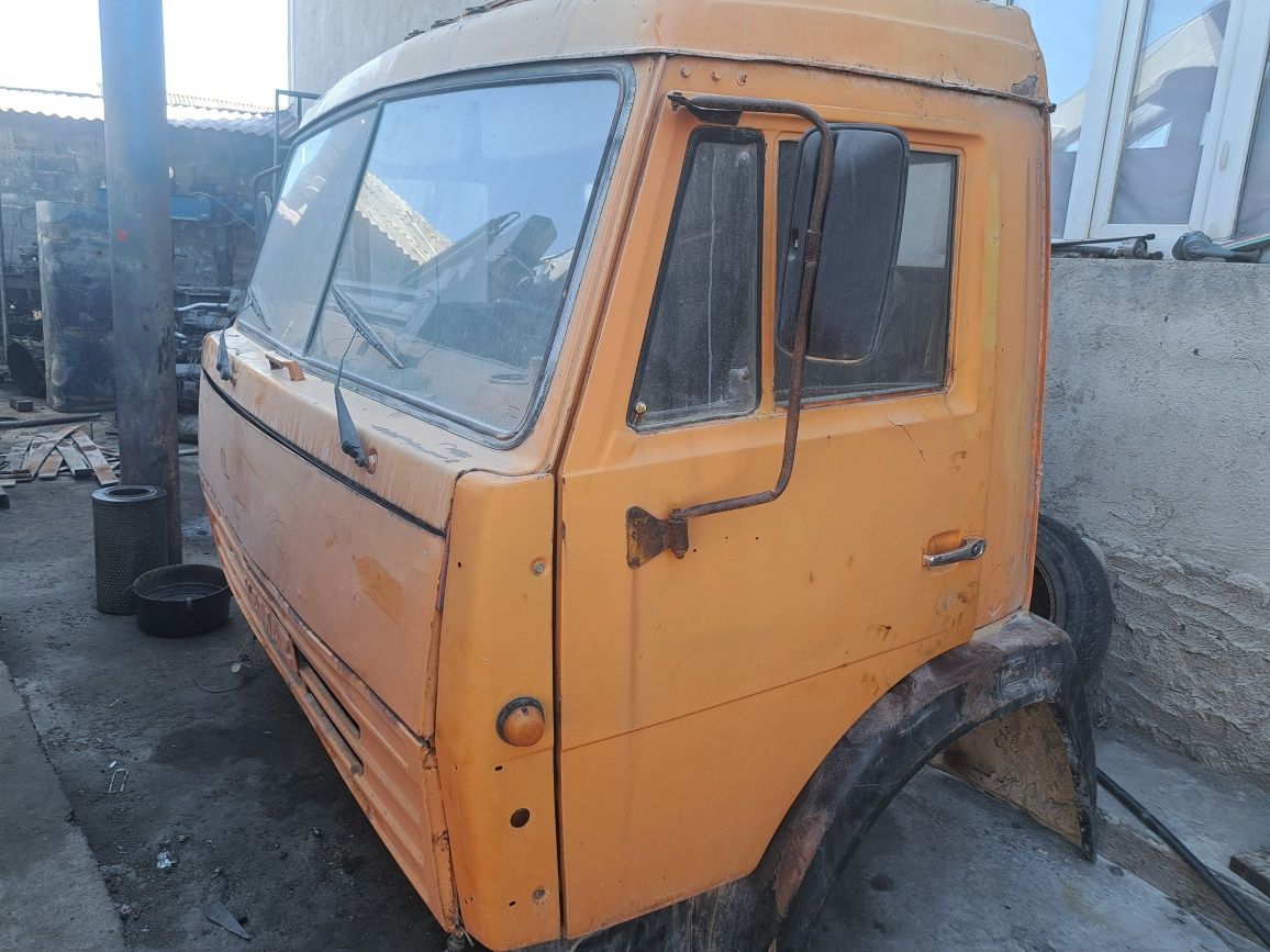 Продается кабина камаза за 400тысячь б/у