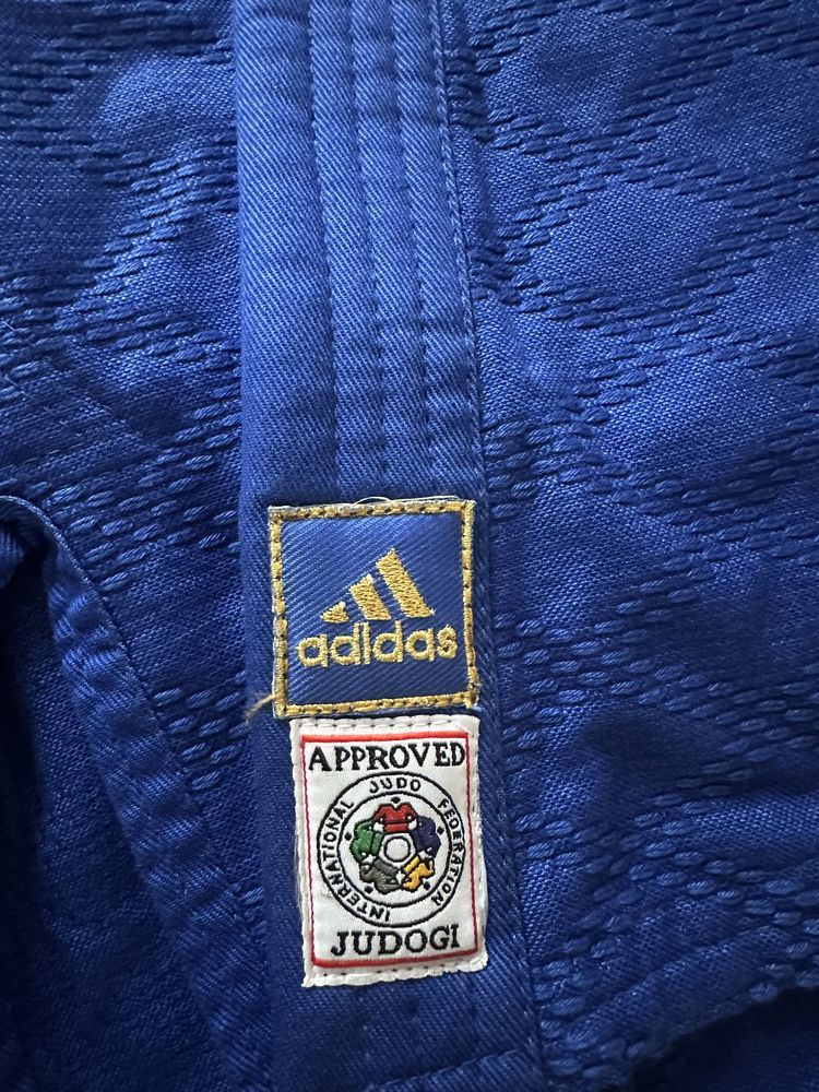 Срочно продам кимоно для дзюдо Adidas champion 3 оригинал