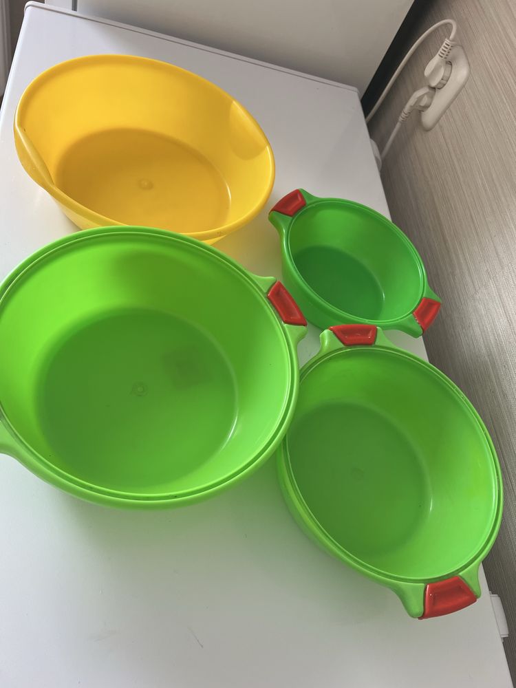 Чашки пласмассовые