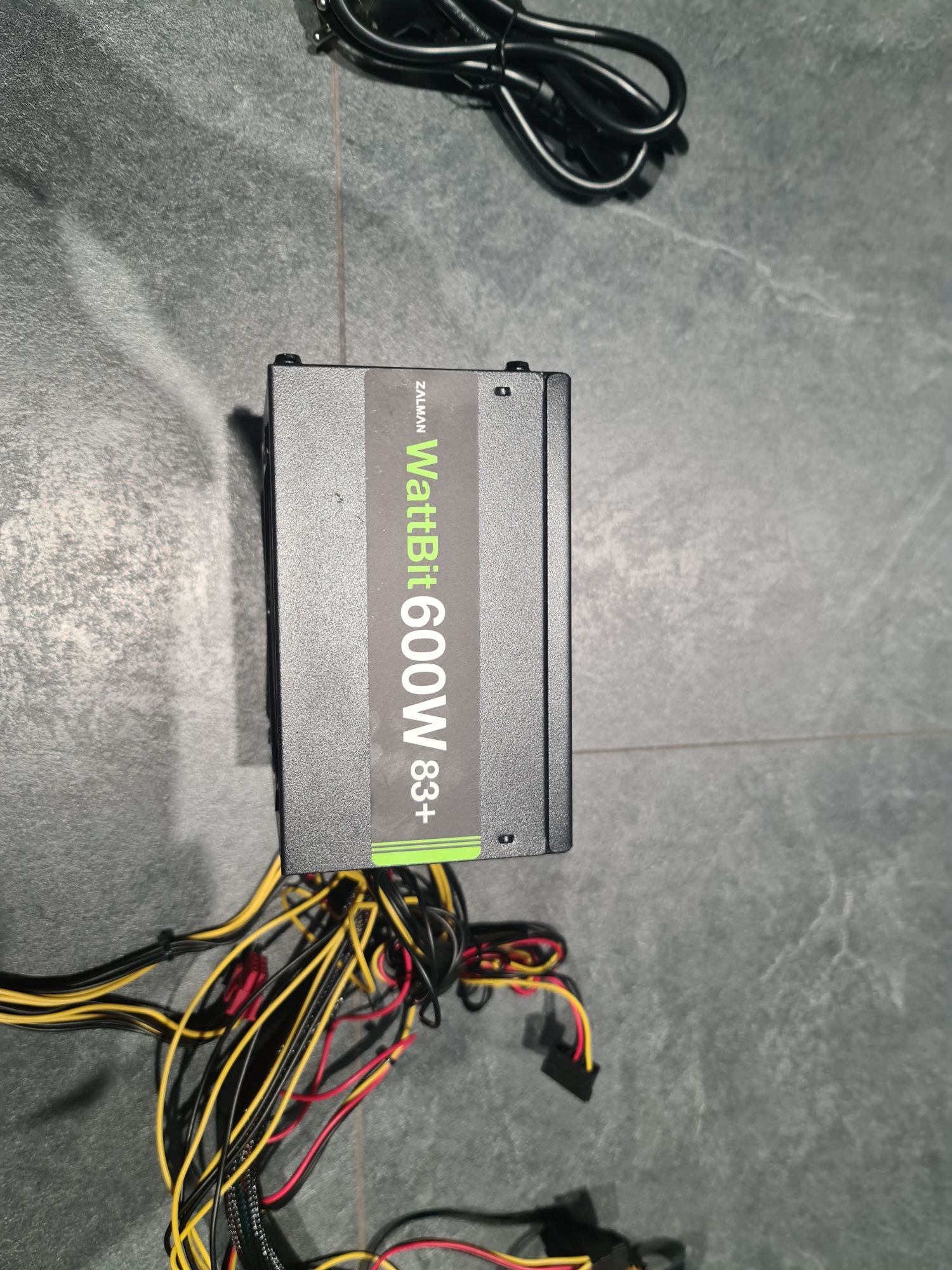 Блок питания zalman  wattbit 600 w 83 plus