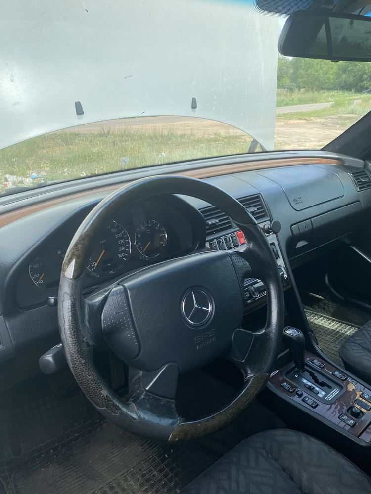 Продам руль Мерседес W202,W201,W124,W210