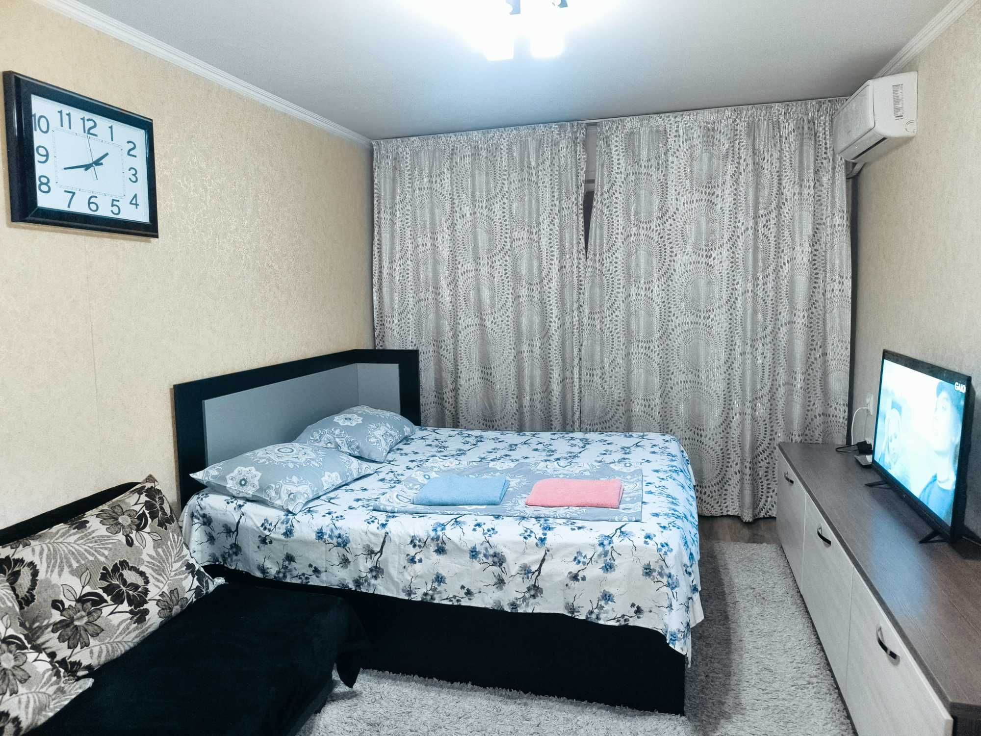 Абылай Хана дом 28 - ниже МАМЕТОВОЙ . ЧИСТАЯ с WI FI