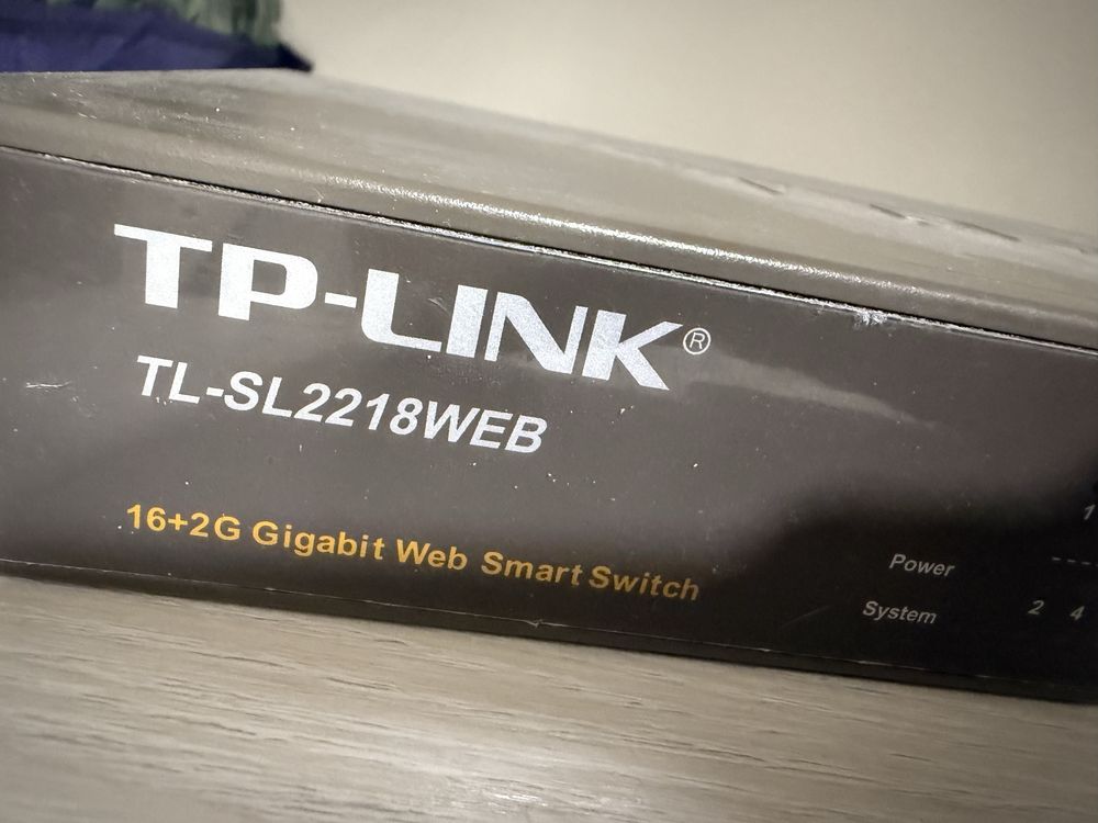 Коммутатор TP link на 16 портов