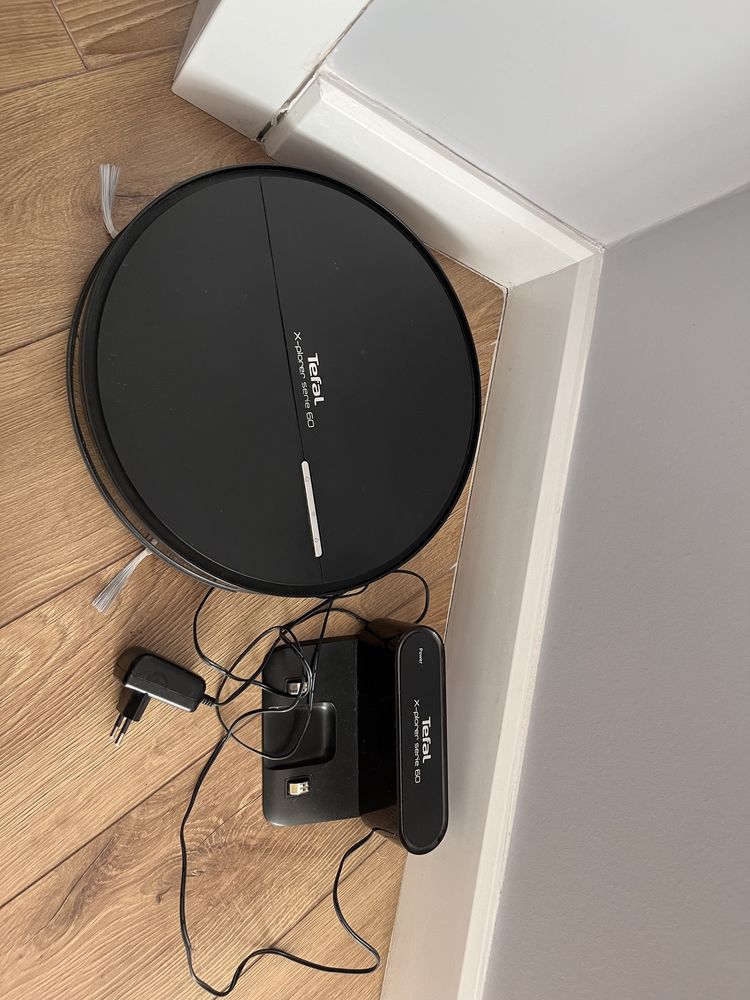 Робот-пылесос Tefal X-plorer Serie 60 черный