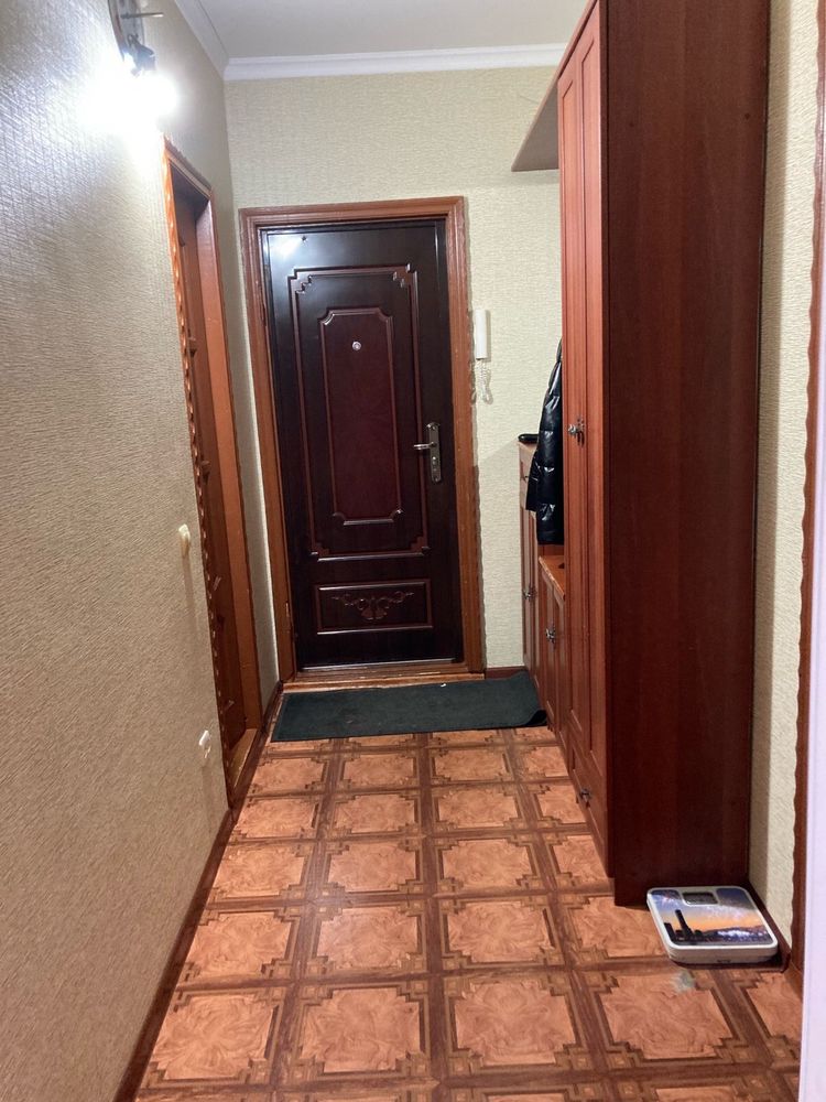 Продам 5ти комнатную квартиру, срочно