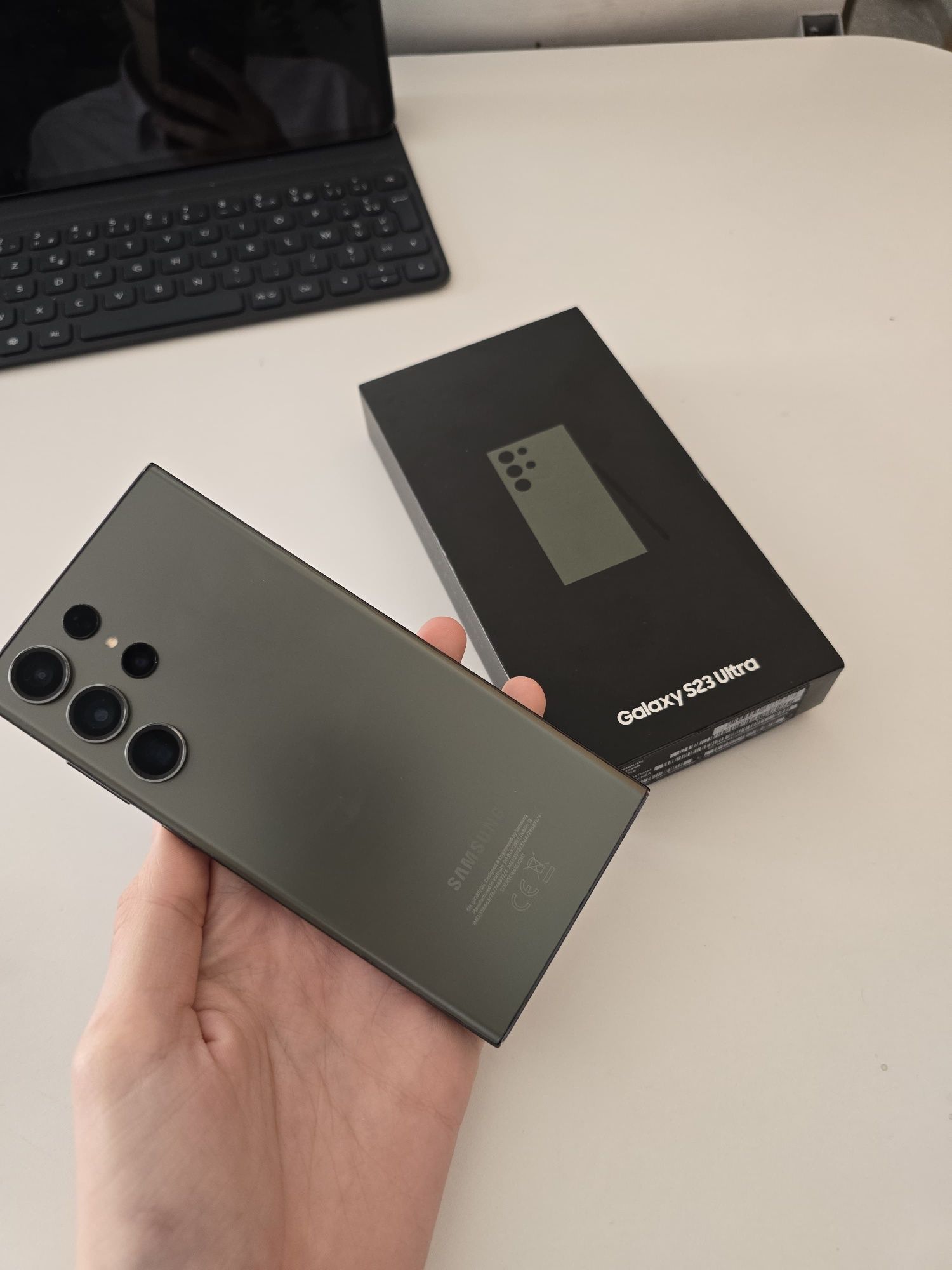 Samsung S23 Ultra 256 на запчасти
