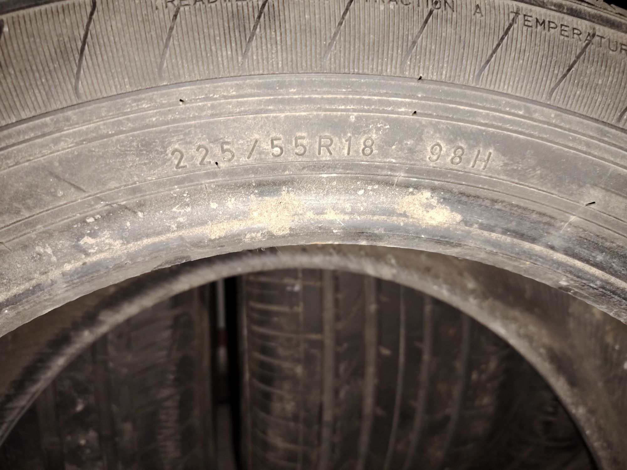Автошины летние 225/55 R18