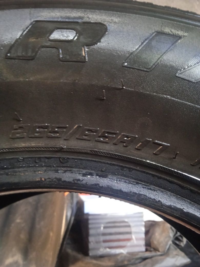 Комплект всесезонной резины 265/65R17