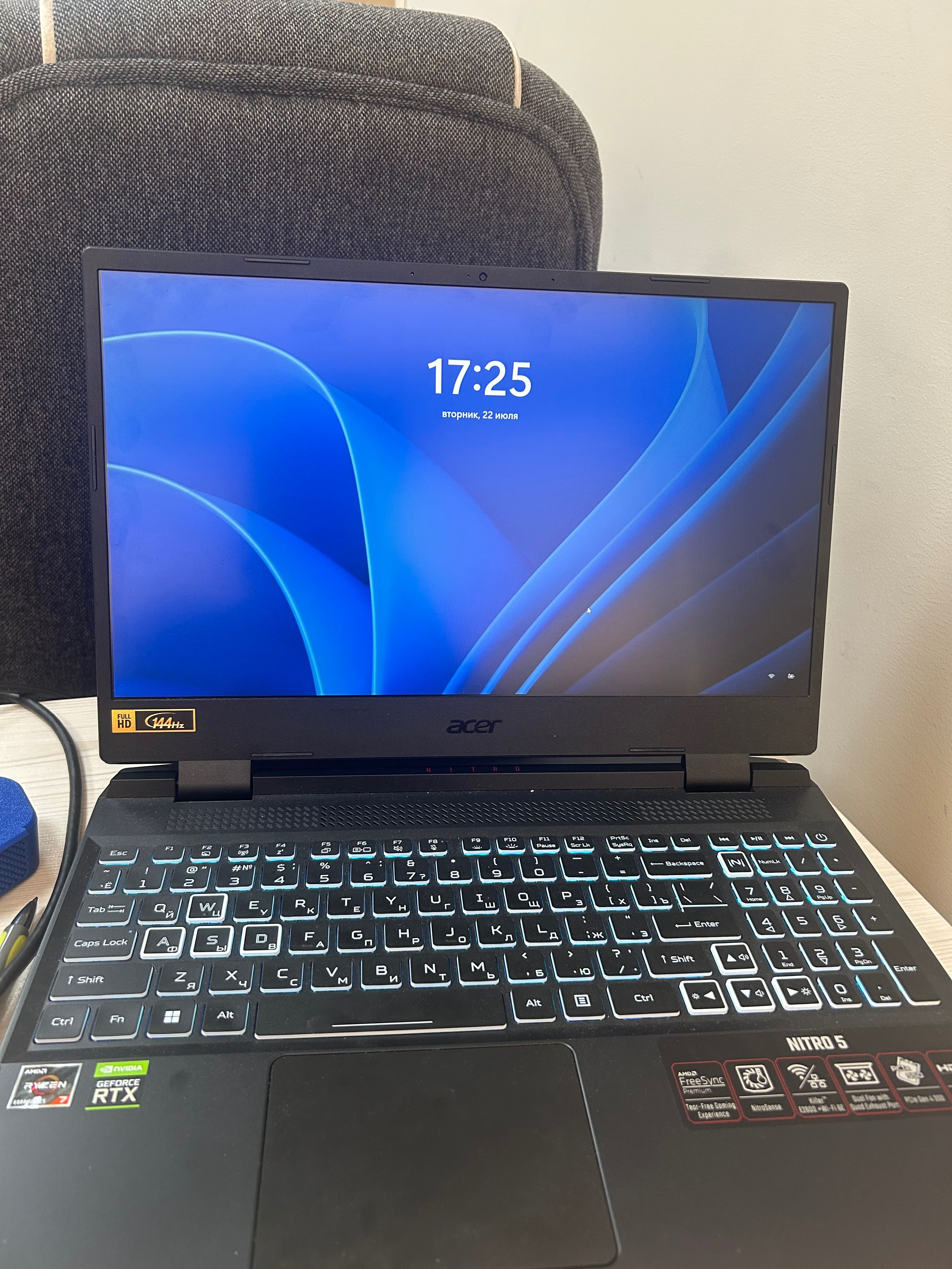 Ноутбук Acer Nitro 5 15.6" / 16 Гб / SSD 512 Гб / DOS