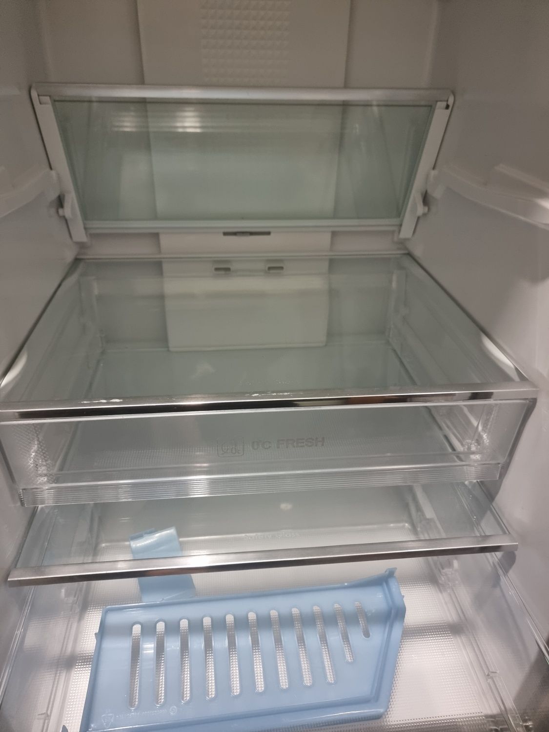 Продам холодильник Haier