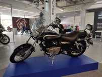 Круизер Bajaj Avenger 220