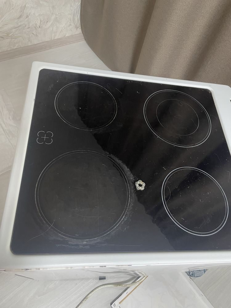 Продам плиту Haier, в отличном состоянии.